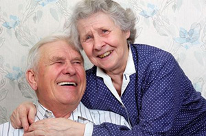 old-couple-laughing